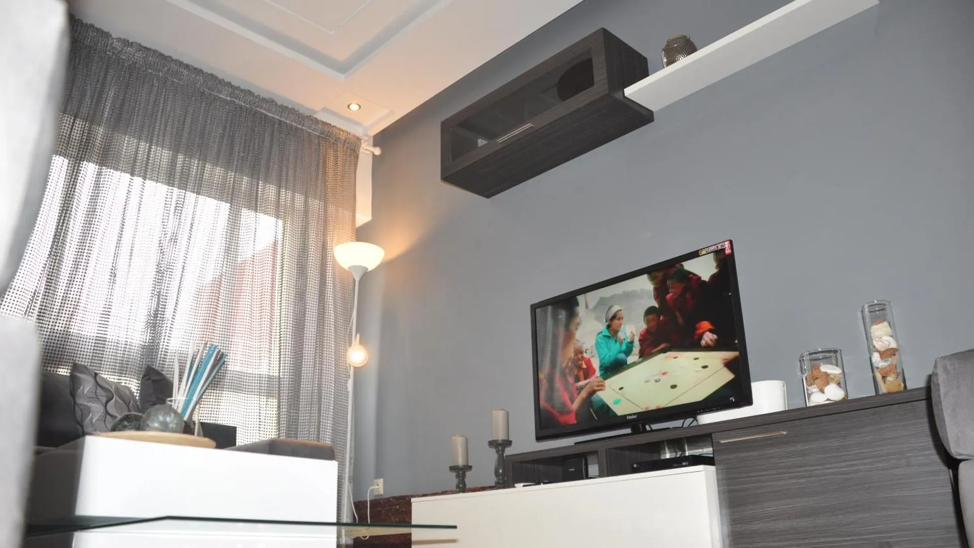 Val Fleuri Apartment With 2 Balconies, Casablanca